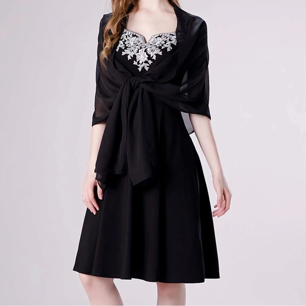 Chic Sheer Black Wrap - Picture 8 of 12